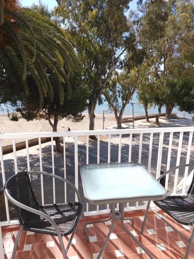 La Vela Al Vent Apartamentos ซันต์การ์เลสเดลาราปีตา ภายนอก รูปภาพ