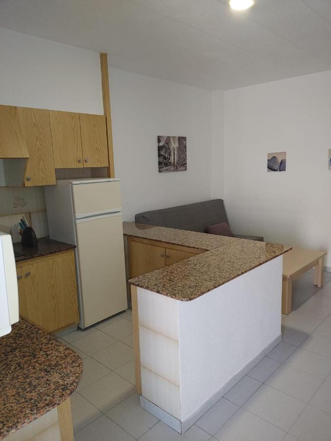 La Vela Al Vent Apartamentos ซันต์การ์เลสเดลาราปีตา ภายนอก รูปภาพ