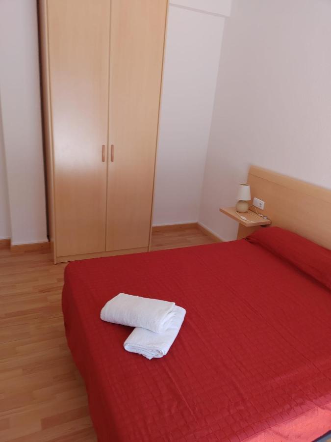 La Vela Al Vent Apartamentos ซันต์การ์เลสเดลาราปีตา ภายนอก รูปภาพ